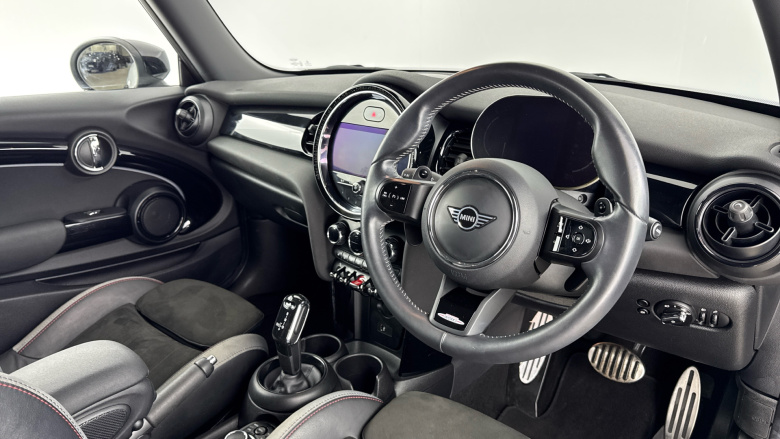 MINI Hatchback 2.0 Cooper S Sport 3dr Auto [Nav Pack] Petrol Hatchback